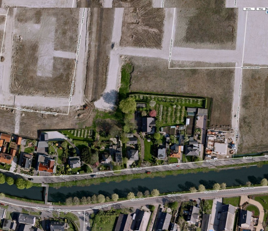 A firm layer of sand is sprayed over the old landscape to create a tabula rasa for the mortgage architecture.. curious is the fact that the road next to the canal is called "sand road" (zandweg).